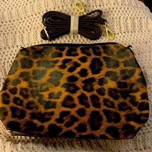 🔥🐆NEW Wild Nature Print Purse (Adjustable clutch, handbag or shoulder bag)🔥